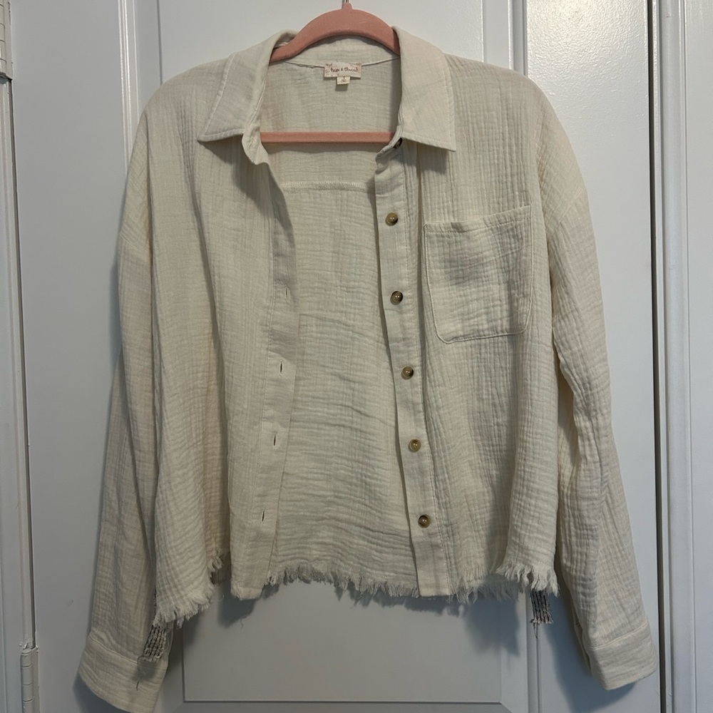 Hem and thread Cream Button-Up Shirt